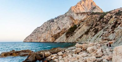 cala natural del penyal en calpe